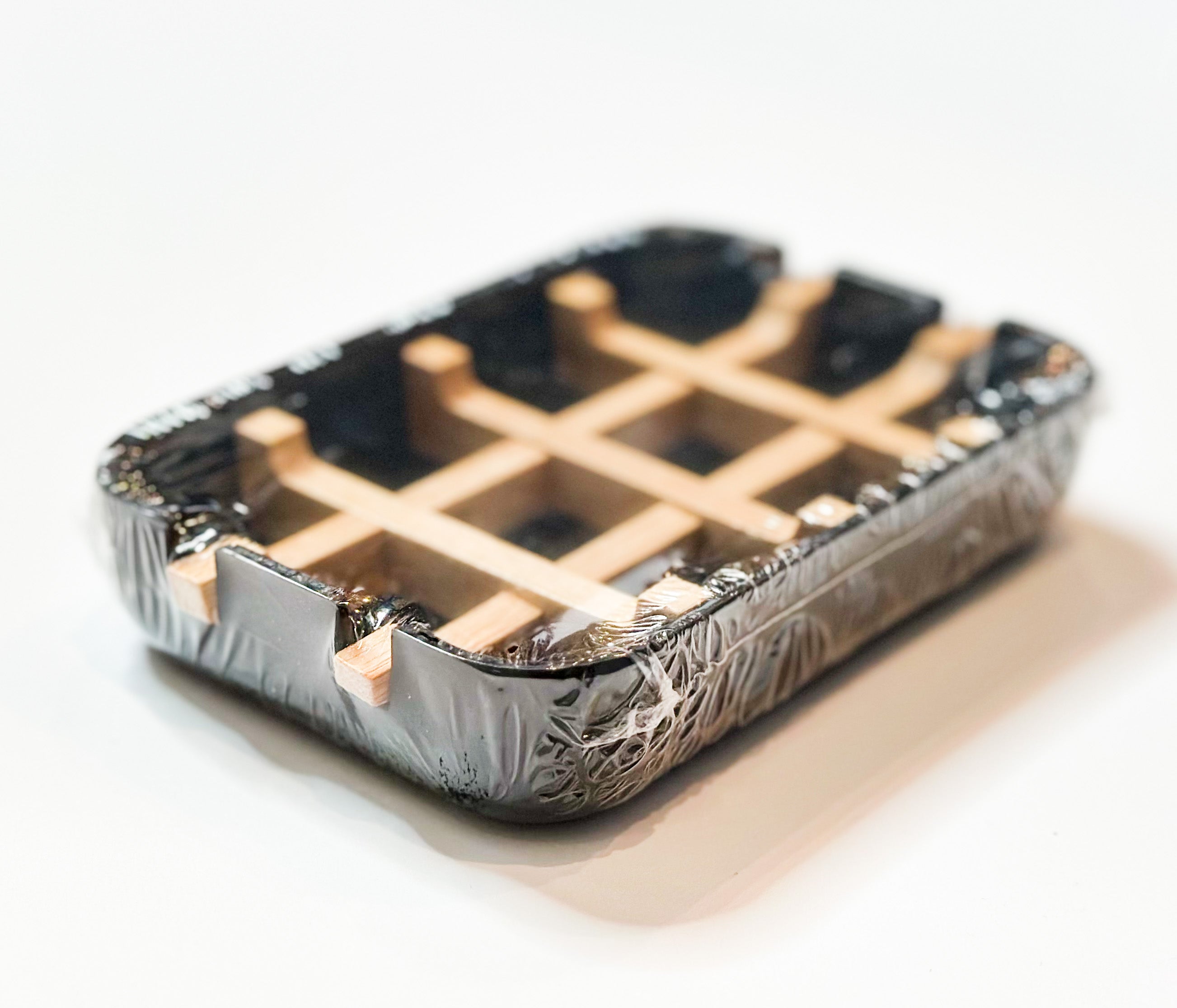Eco-friendly Bamboo Self-Draining Soap Dish