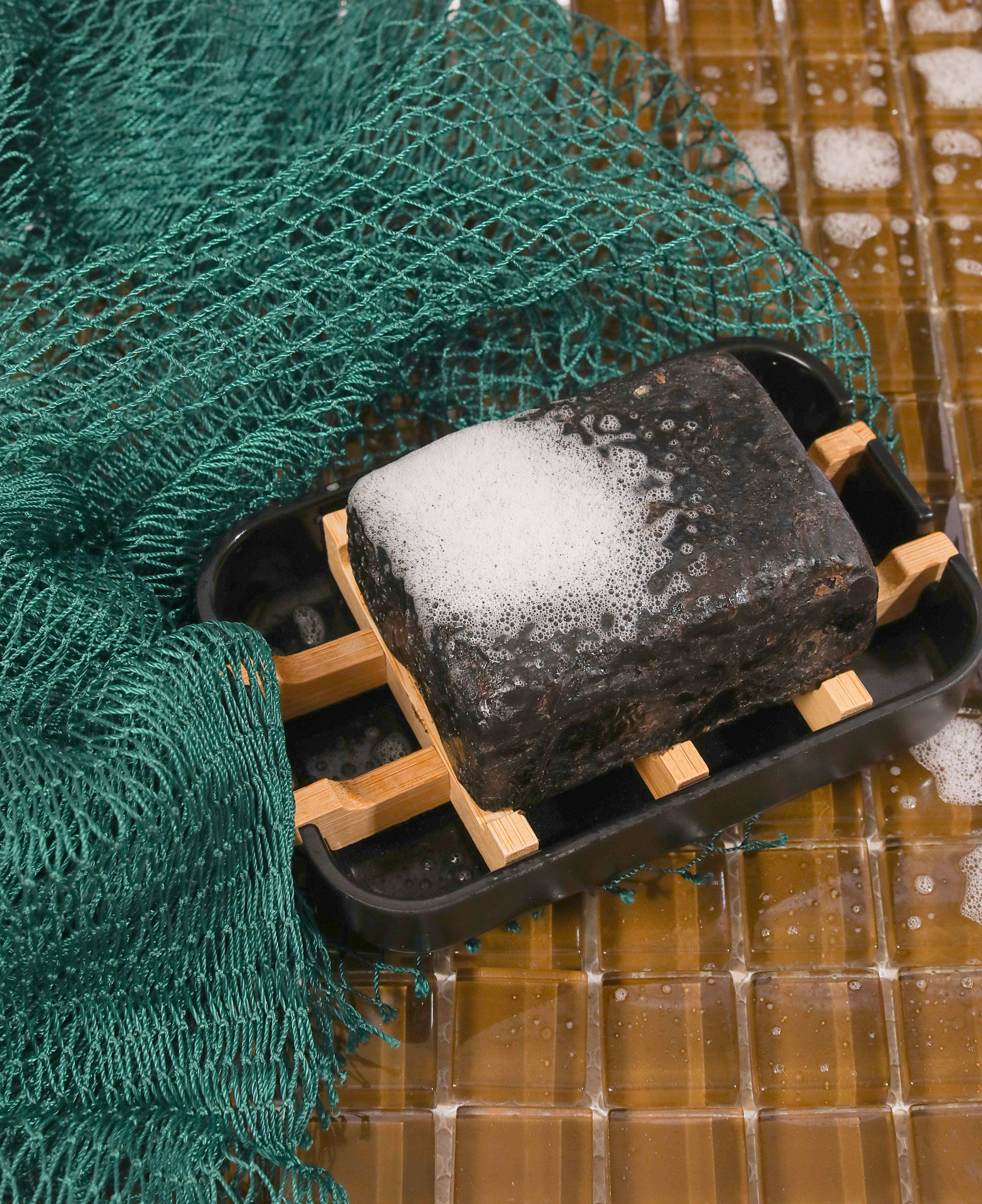 Eco-friendly Bamboo Self-Draining Soap Dish