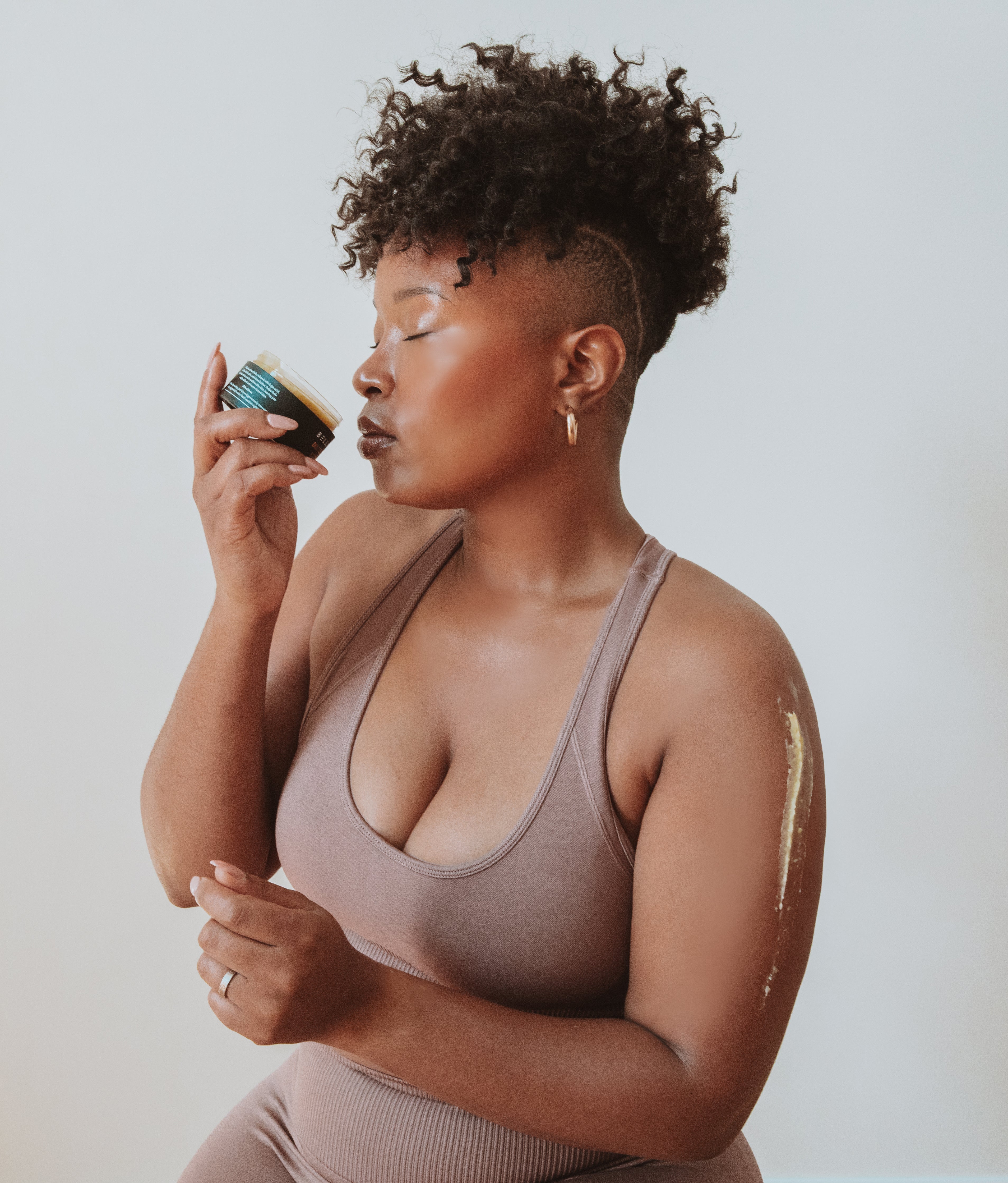 Discoloration Body Balm